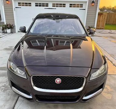 2016 Jaguar XF Premium Luxury Sedan 4D