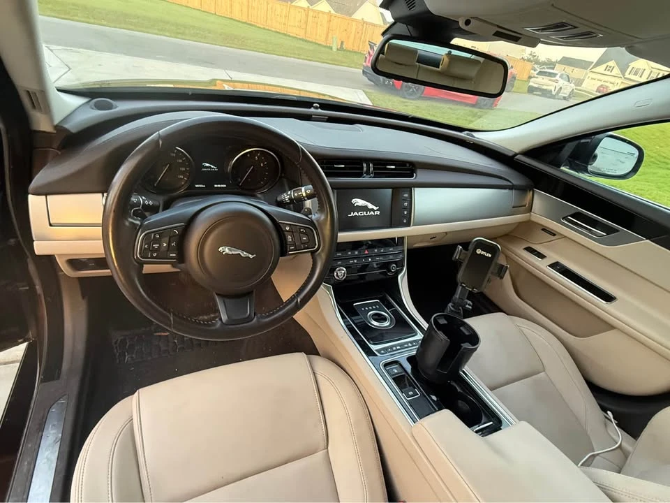2016 Jaguar X260 XF - Image 6 of 16