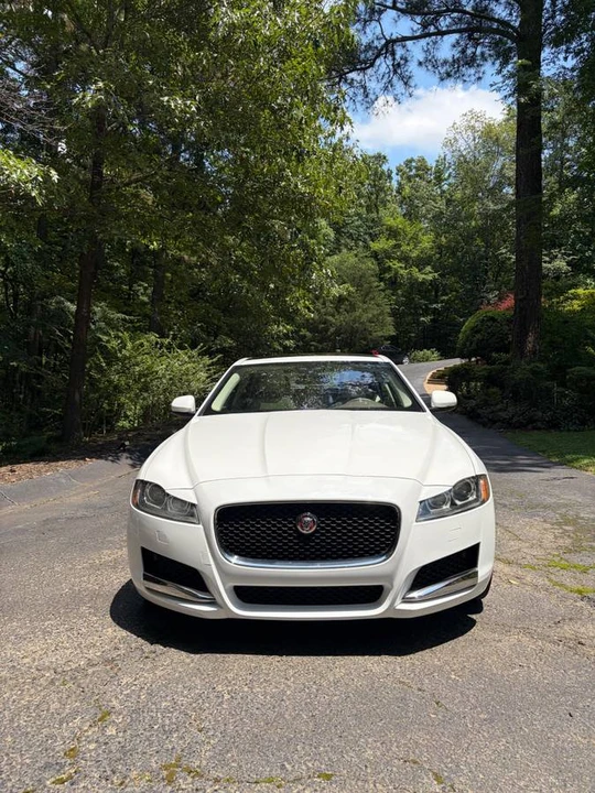 2027 Jaguar X260 XF - Image 2 of 18