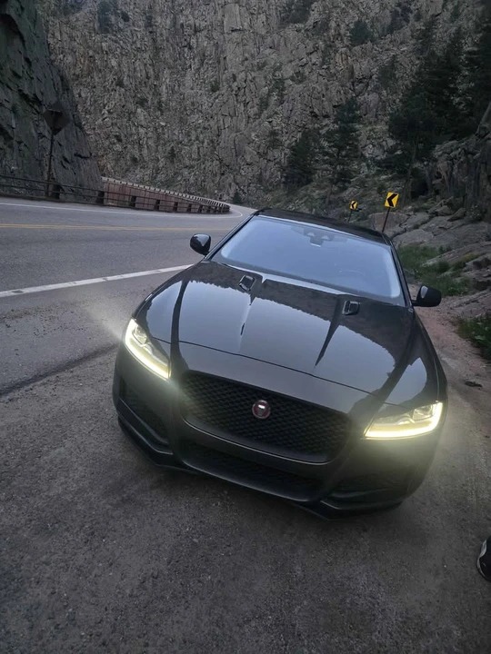 2016 Jaguar X260 XF - Image 10 of 15