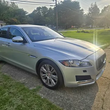 2016 Jaguar XF Premium Sedan 4D