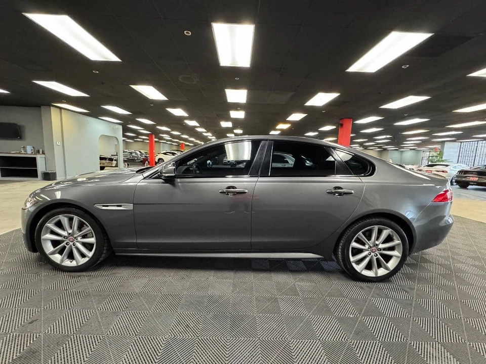 2016 Jaguar X260 XF - Image 9 of 12