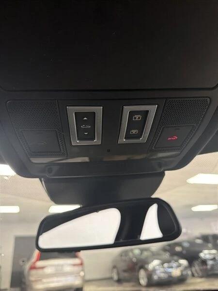 2016 Jaguar X260 XF - Image 18 of 20