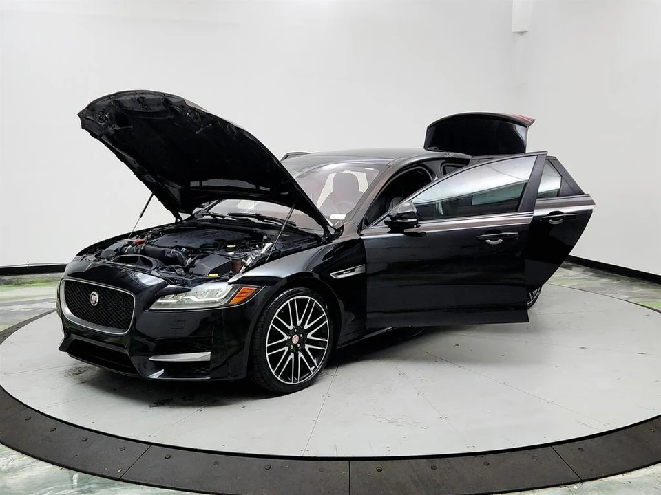 2016 Jaguar X260 XF - Image 9 of 21
