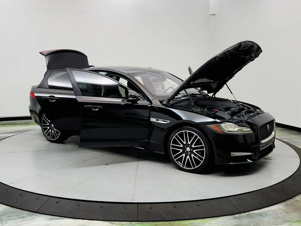 2016 Jaguar X260 XF - Image 10 of 21