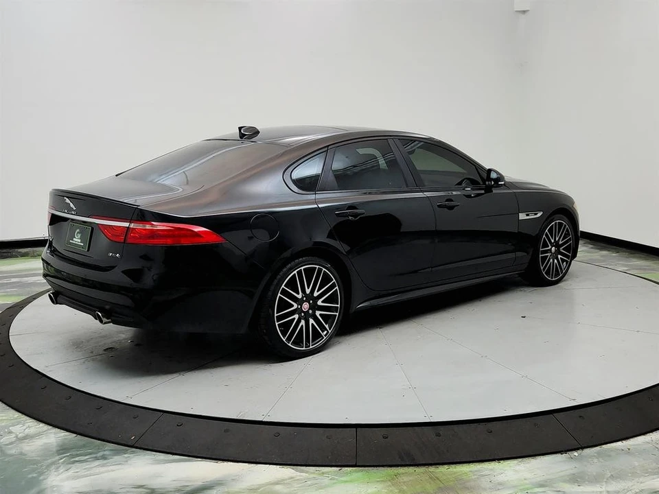 2016 Jaguar X260 XF - Image 5 of 21