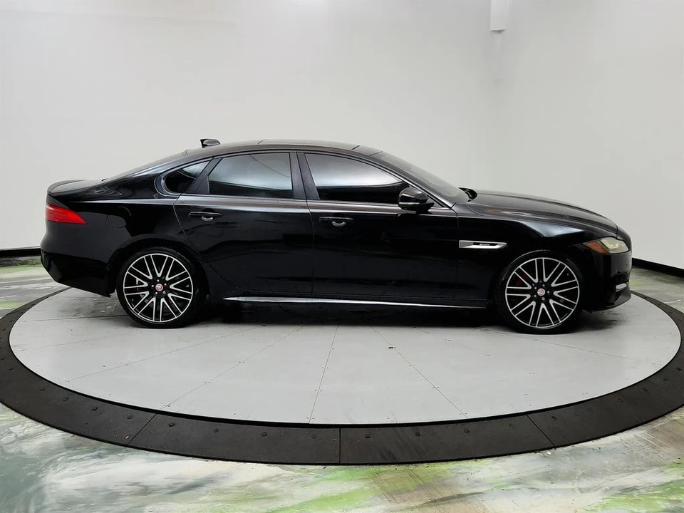 2016 Jaguar X260 XF - Image 4 of 12