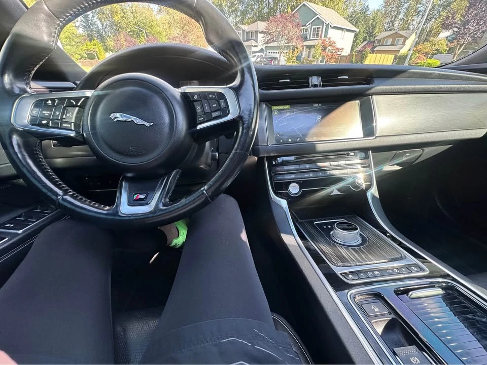 2016 Jaguar X260 XF - Image 9 of 9