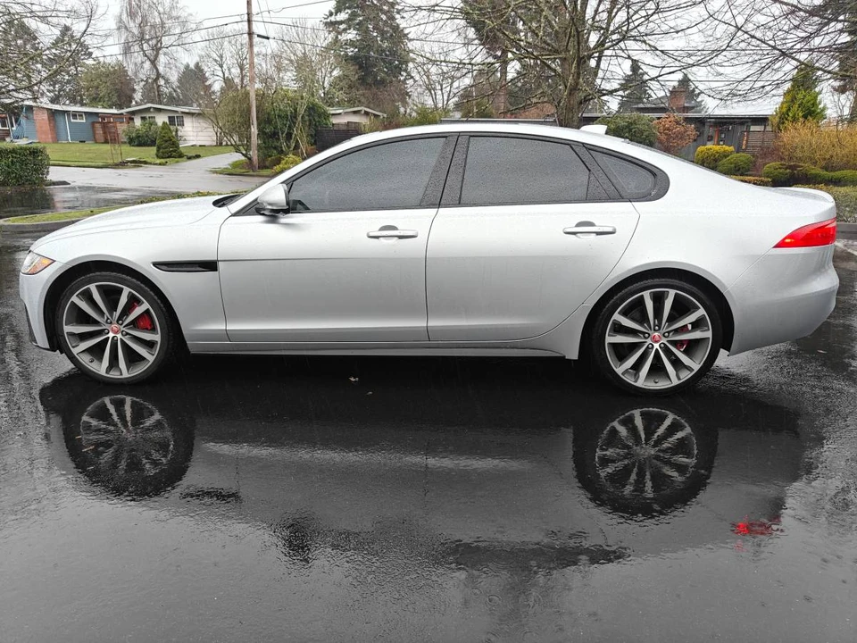 2016 Jaguar X260 XF - Image 9 of 16