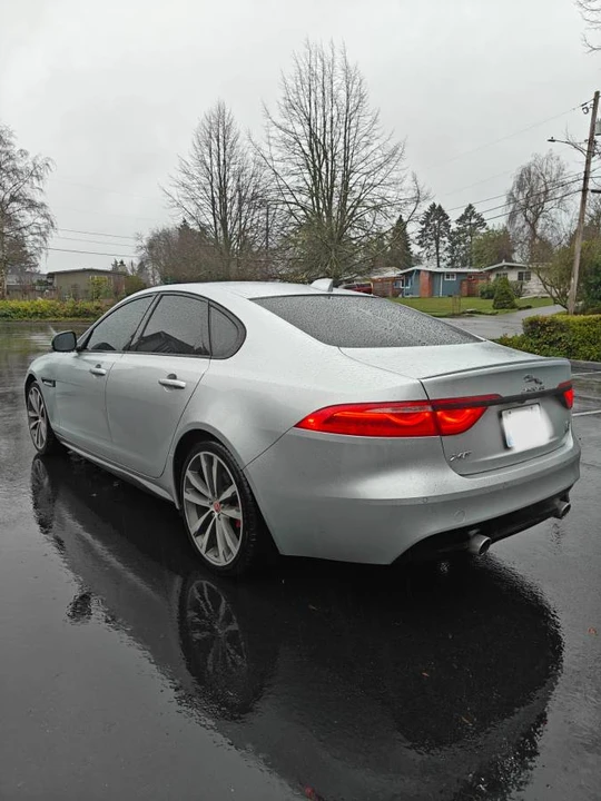 2016 Jaguar X260 XF - Image 8 of 16