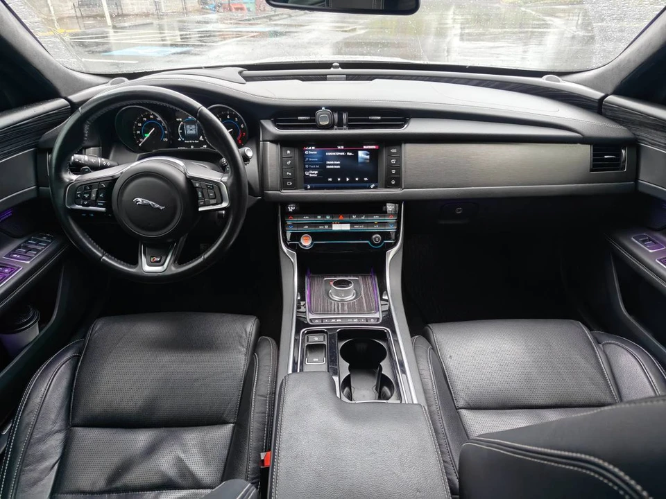 2016 Jaguar X260 XF - Image 13 of 16