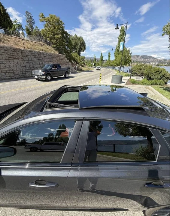 2016 Jaguar X260 XF - Image 16 of 17