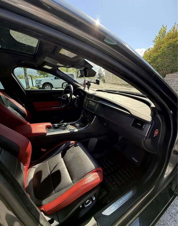 2016 Jaguar X260 XF - Image 12 of 17