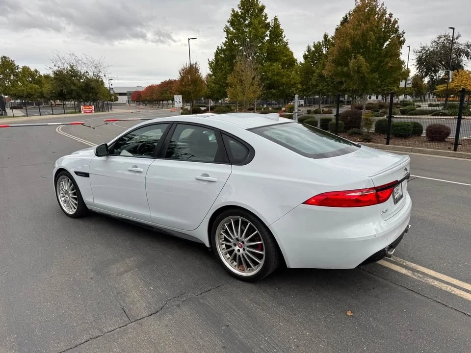 2016 Jaguar X260 XF - Image 4 of 16