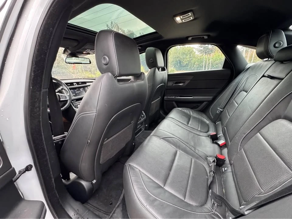 2016 Jaguar X260 XF - Image 9 of 12