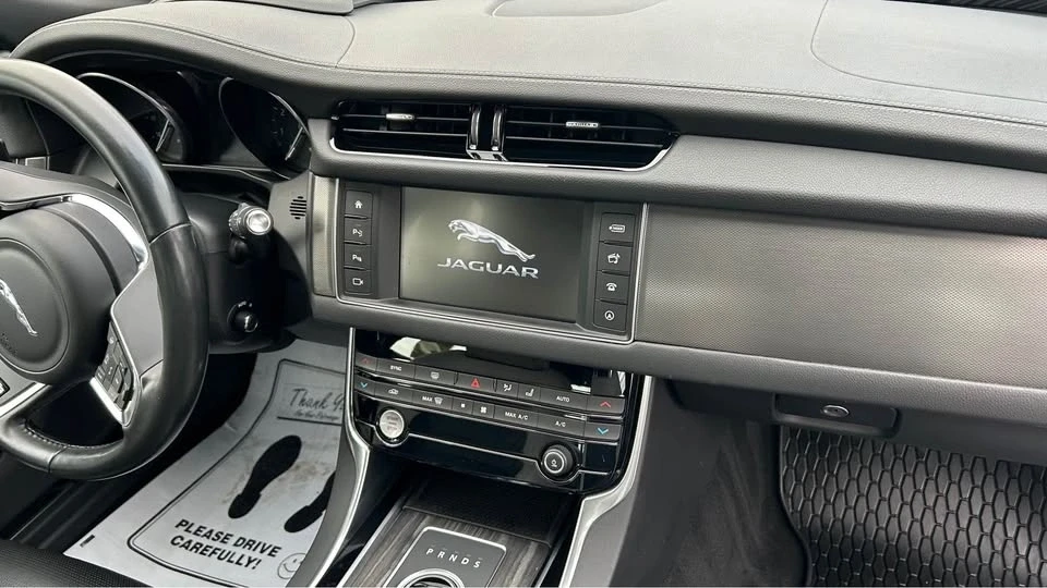2016 Jaguar X260 XF - Image 12 of 16