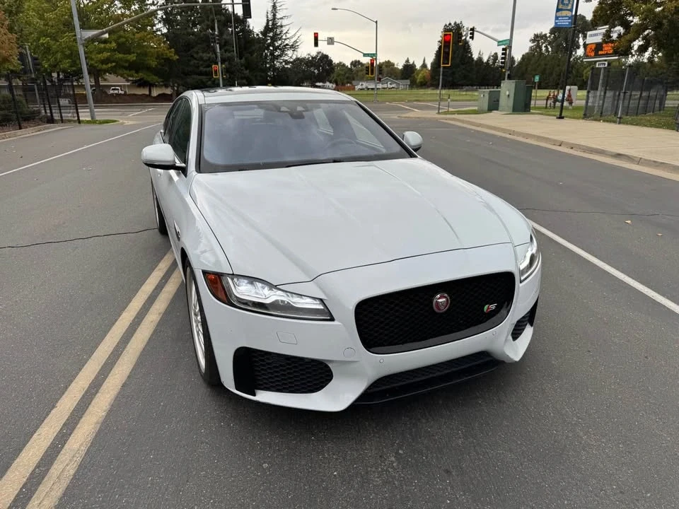 2016 Jaguar X260 XF - Image 10 of 16