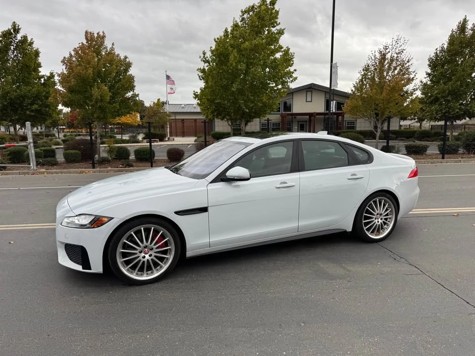 2016 Jaguar X260 XF - Image 4 of 16
