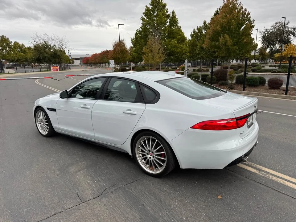 2016 Jaguar X260 XF - Image 6 of 16