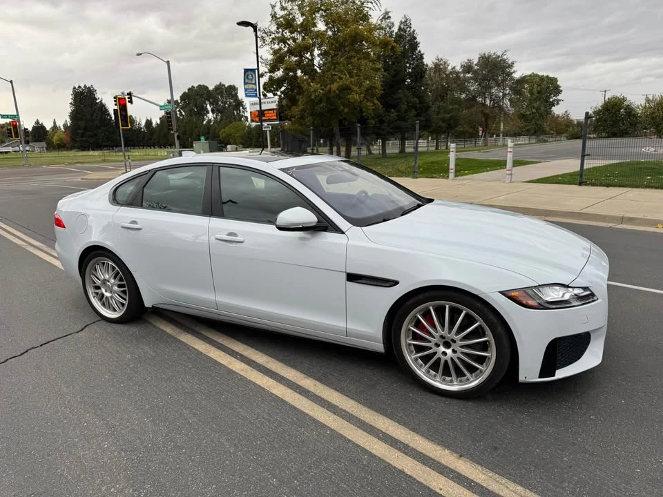2016 Jaguar X260 XF - Image 11 of 16