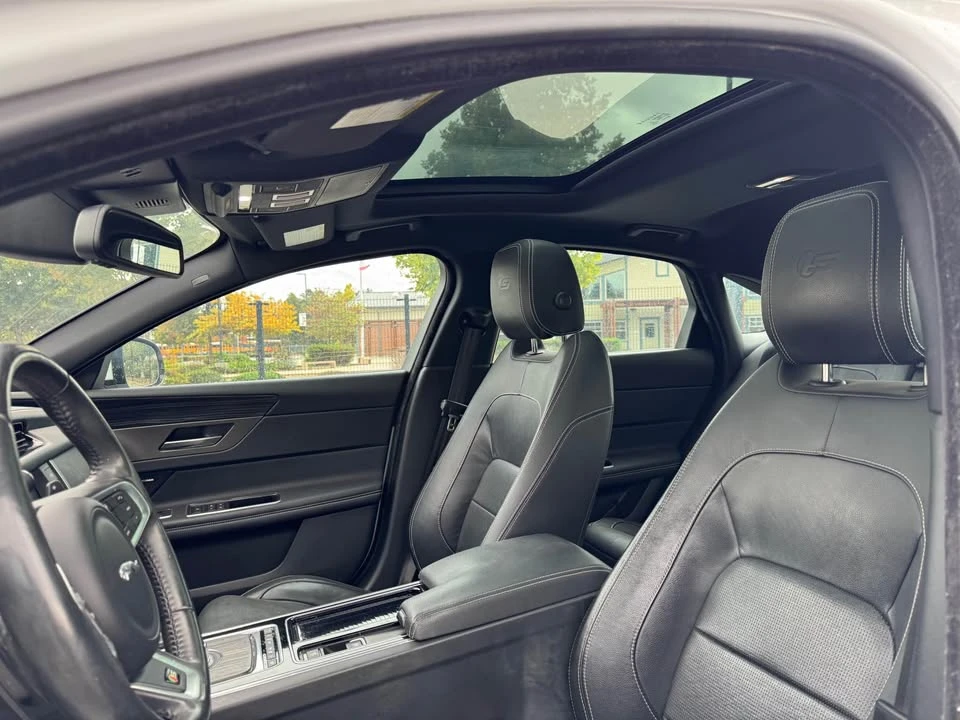 2016 Jaguar X260 XF - Image 13 of 16