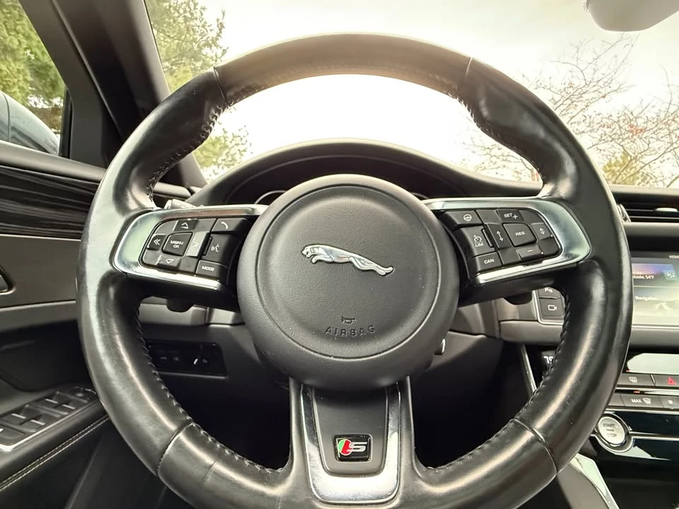 2016 Jaguar X260 XF - Image 16 of 20