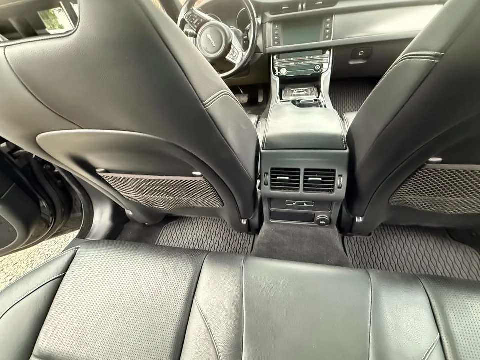 2016 Jaguar X260 XF - Image 11 of 20