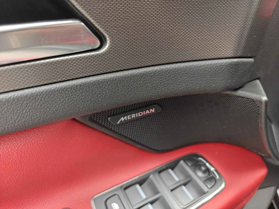 2016 Jaguar X260 XF - Image 11 of 19