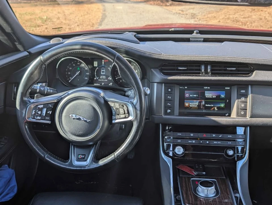 2016 Jaguar X260 XF - Image 9 of 11