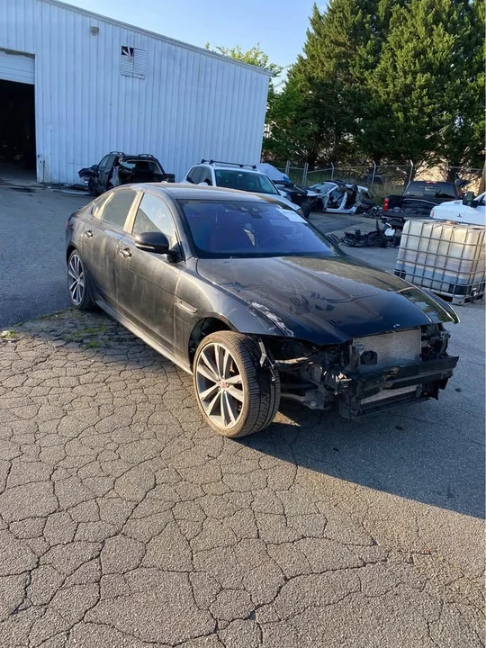 2016 Jaguar X260 XF - Image 9 of 17