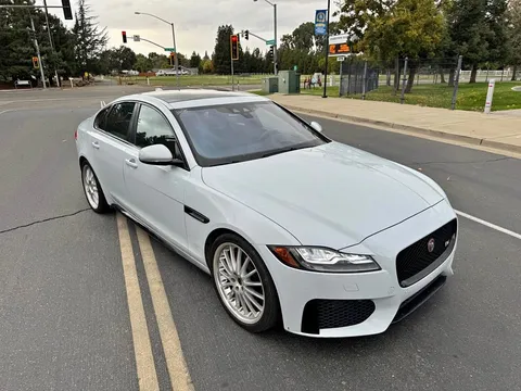 2016 Jaguar XF-S Sedan
