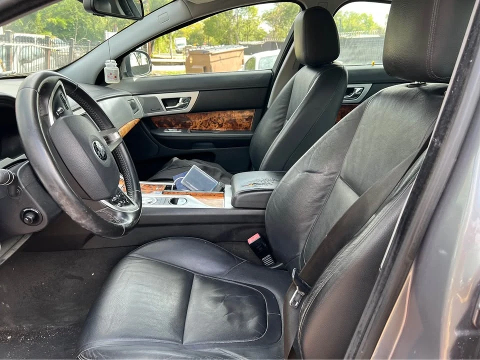 2016 Jaguar X260 XF - Image 6 of 8