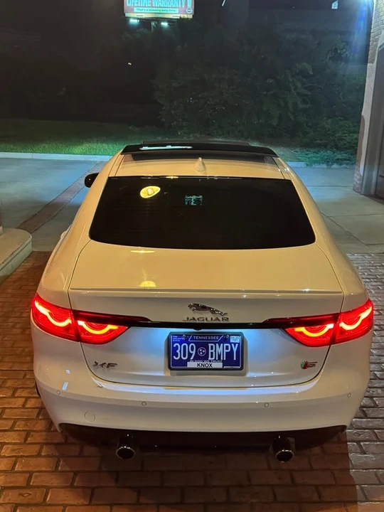 2016 Jaguar X260 XF - Image 2 of 9