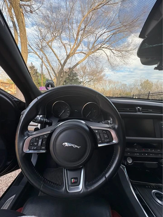 2016 Jaguar X260 XF - Image 6 of 9
