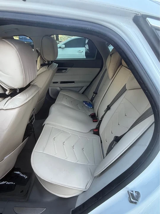 2016 Jaguar X260 XF - Image 7 of 7