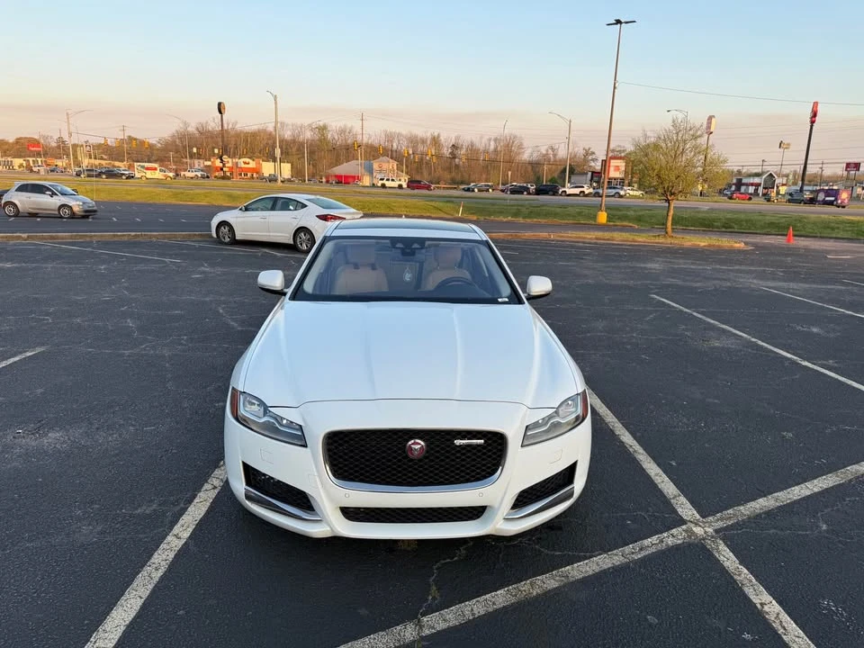 2016 Jaguar X260 XF - Image 8 of 10