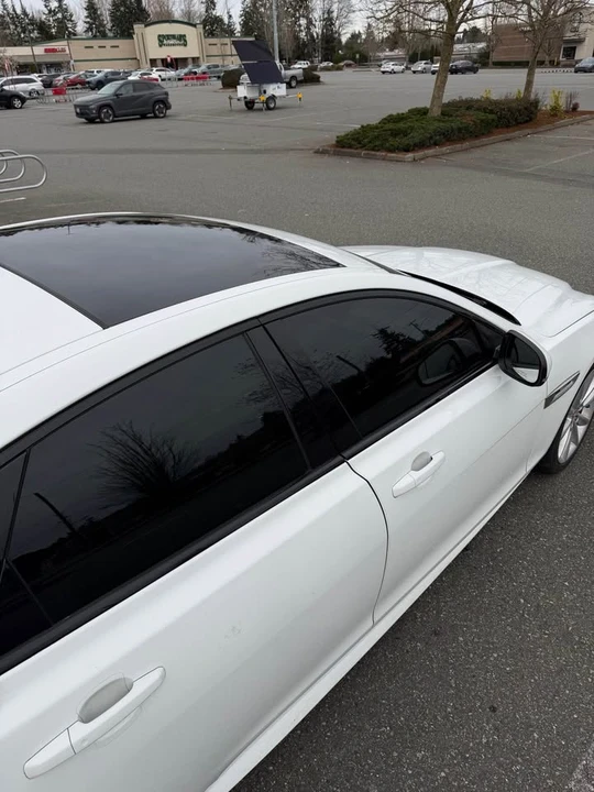 2016 Jaguar X260 XF - Image 5 of 10