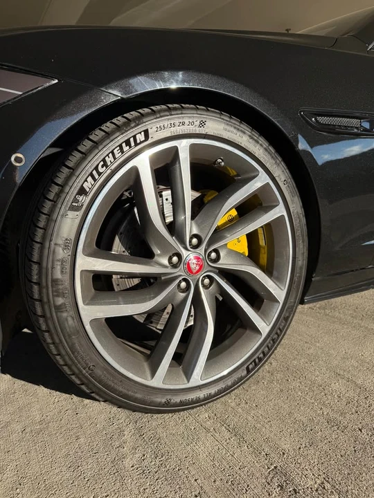 2016 Jaguar X260 XF - Image 5 of 13