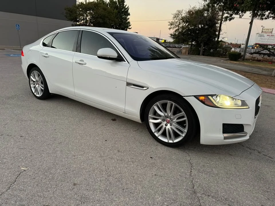 2016 Jaguar X260 XF - Image 4 of 12