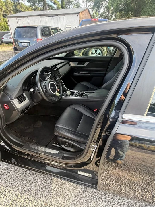2016 Jaguar X260 XF - Image 9 of 12