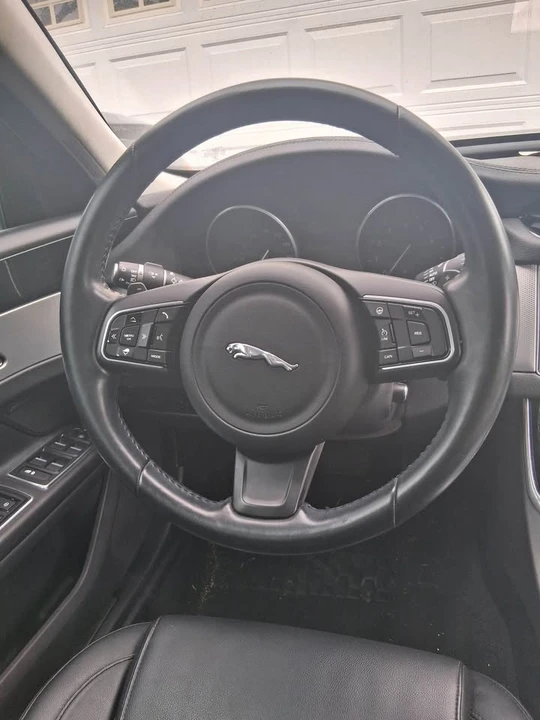 2016 Jaguar X260 XF - Image 4 of 8