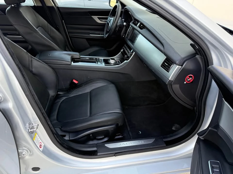 2016 Jaguar X260 XF - Image 17 of 19