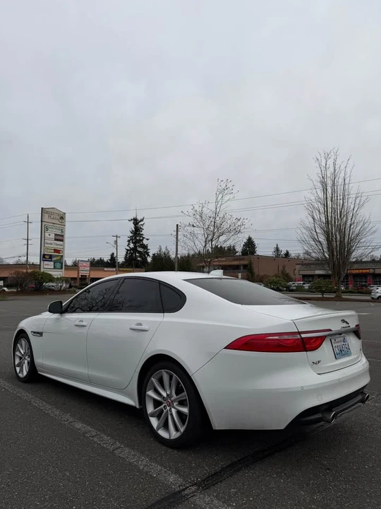 2016 Jaguar X260 XF - Image 6 of 8