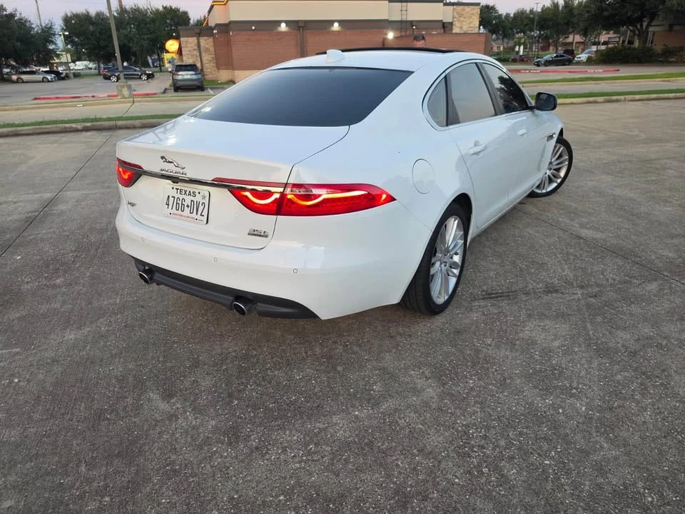 2016 Jaguar X260 XF - Image 5 of 9