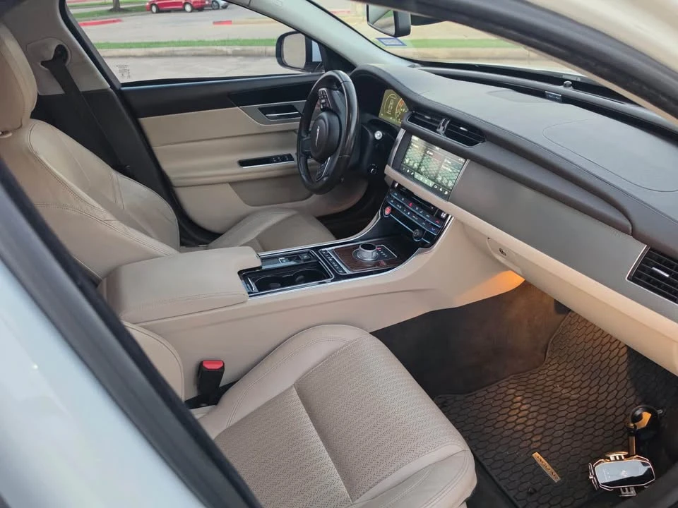 2016 Jaguar X260 XF - Image 8 of 9