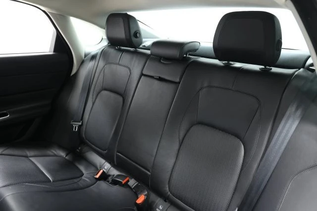 2016 Jaguar X260 XF - Image 3 of 12