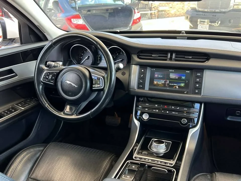 2016 Jaguar X260 XF - Image 14 of 20