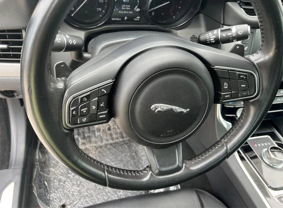 2016 Jaguar X260 XF - Image 11 of 17