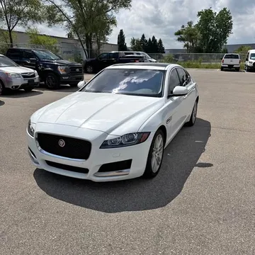 2016 Jaguar XF 35t Prestige Sedan