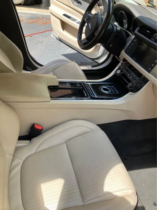 2016 Jaguar X260 XF - Image 7 of 10